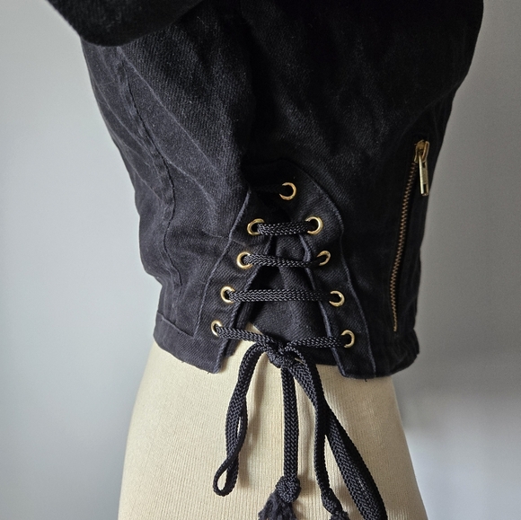 REISS 1971 Black Denim Fittwd Cropped Jacket. Size Medium - Picture 5 of 13